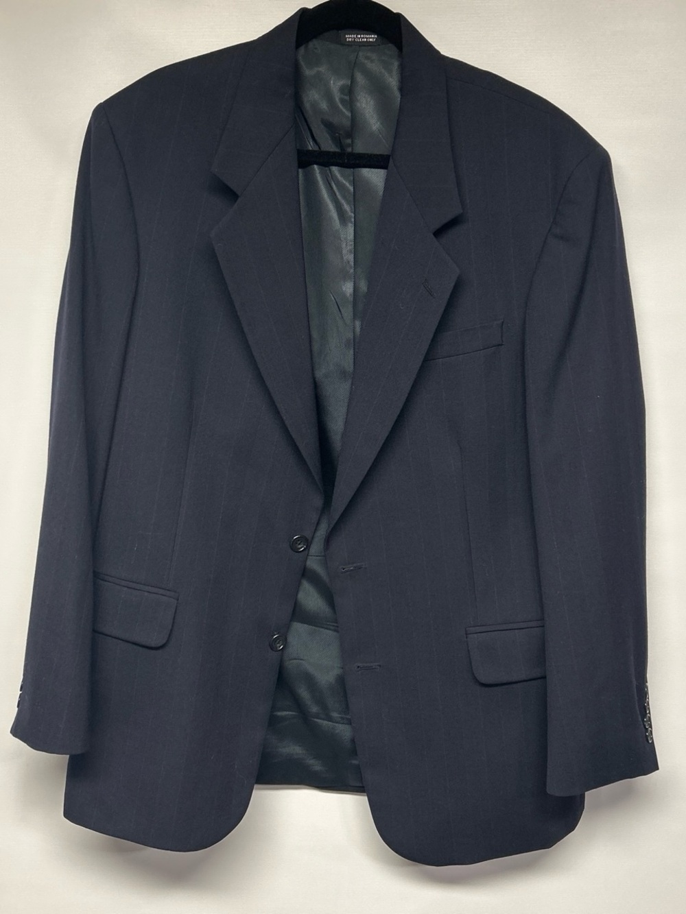 Oscar de la Renta Men's Dark Navy Pinstripe Sport Coat